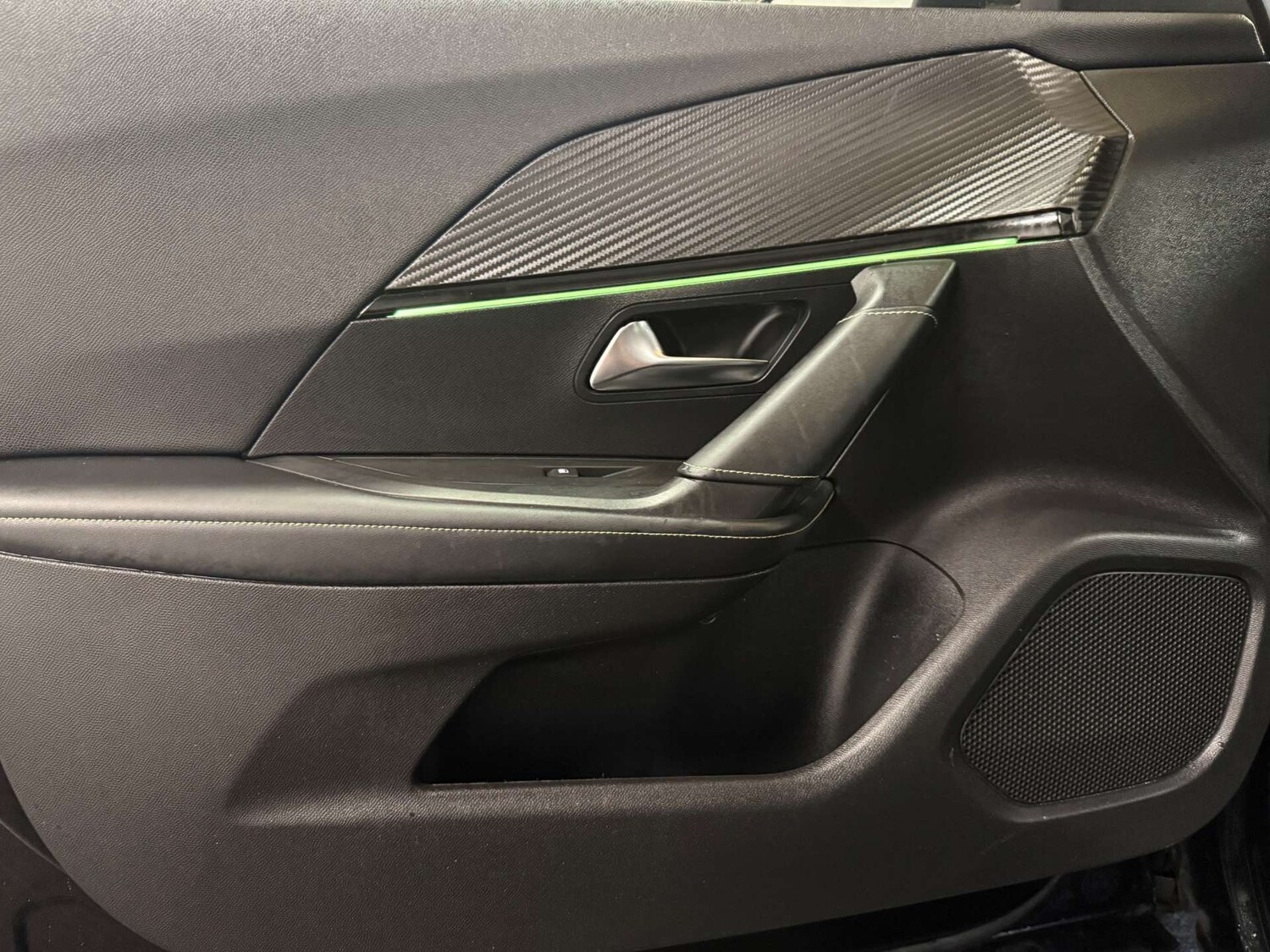 Used Peugeot 2008 2022 for sale - 77211366: Photo 32