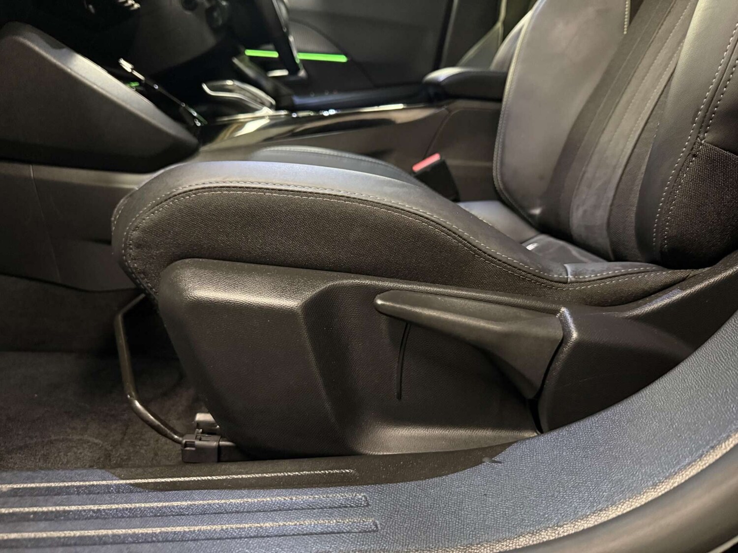 Used Peugeot 2008 2022 for sale - 77211366: Photo 34