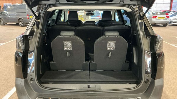 Used Peugeot 5008 2021 for sale - 76114094: Photo 12