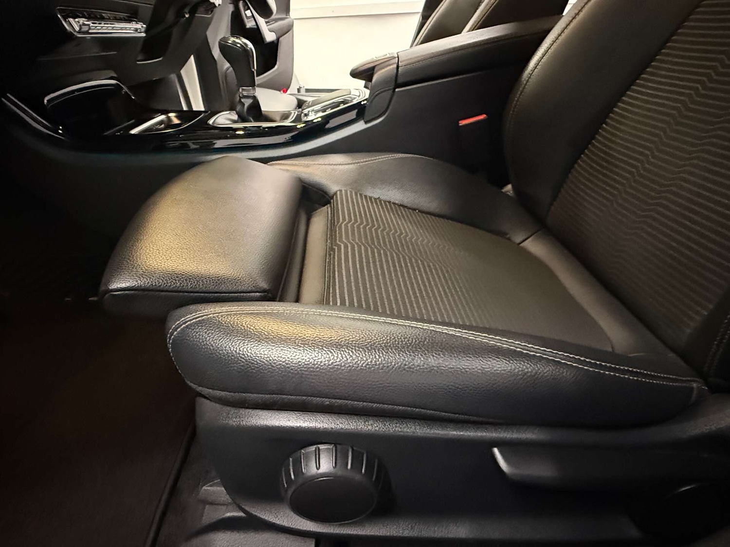 Used Mercedes-Benz A-Class 2019 for sale - 77365449: Photo 20