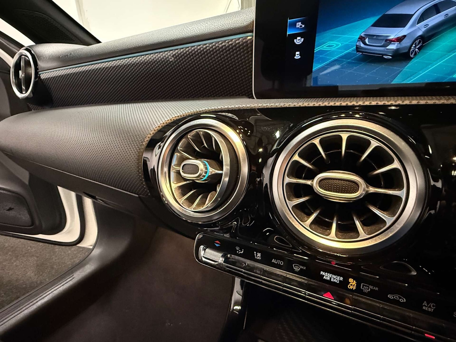 Used Mercedes-Benz A-Class 2019 for sale - 77365449: Photo 38