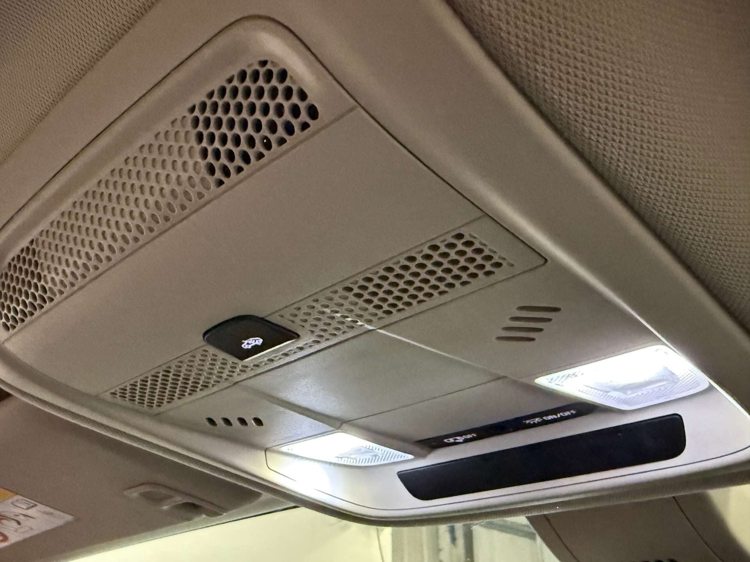 Used Vauxhall Insignia 2018 for sale - 75827269: Photo 16