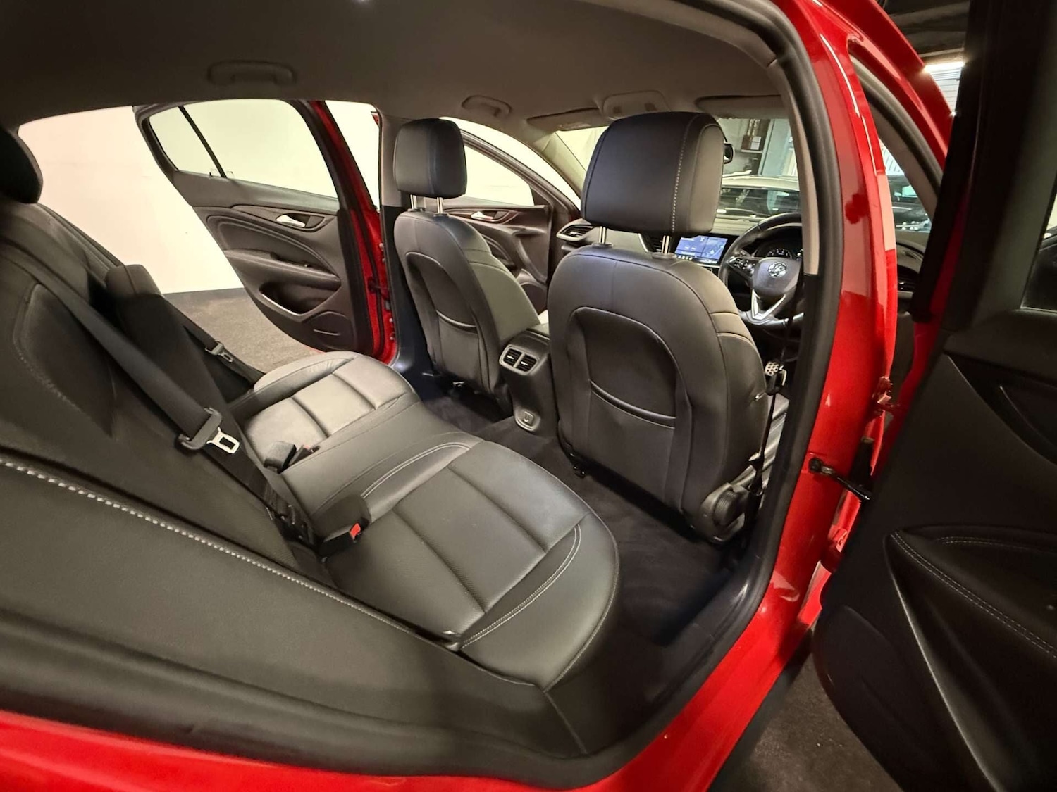 Used Vauxhall Insignia 2018 for sale - 75827269: Photo 18