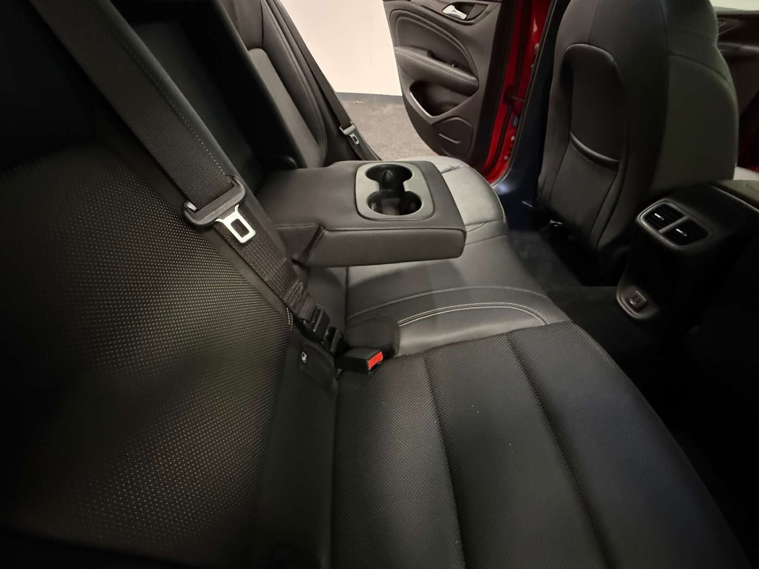 Used Vauxhall Insignia 2018 for sale - 75827269: Photo 19