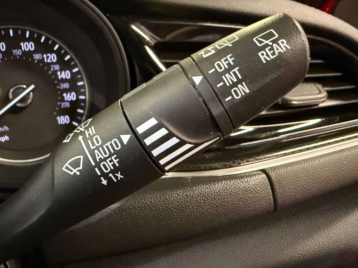 Used Vauxhall Insignia 2018 for sale - 75827269: Photo 26