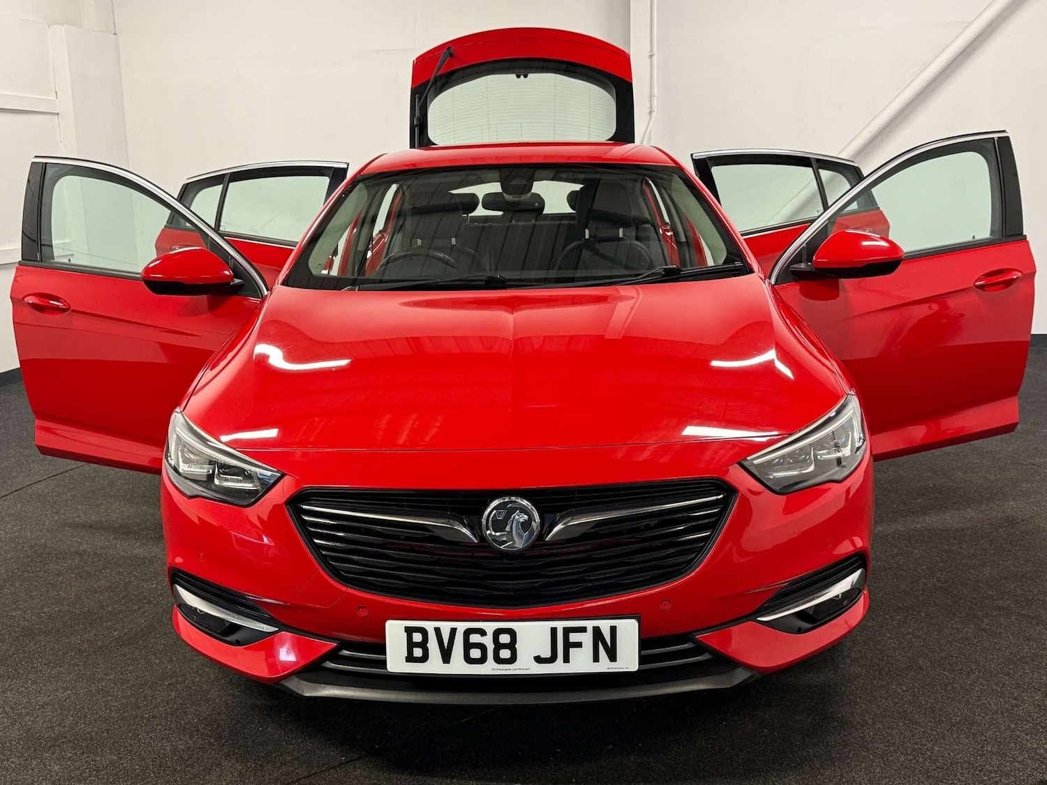 Used Vauxhall Insignia 2018 for sale - 75827269: Photo 8