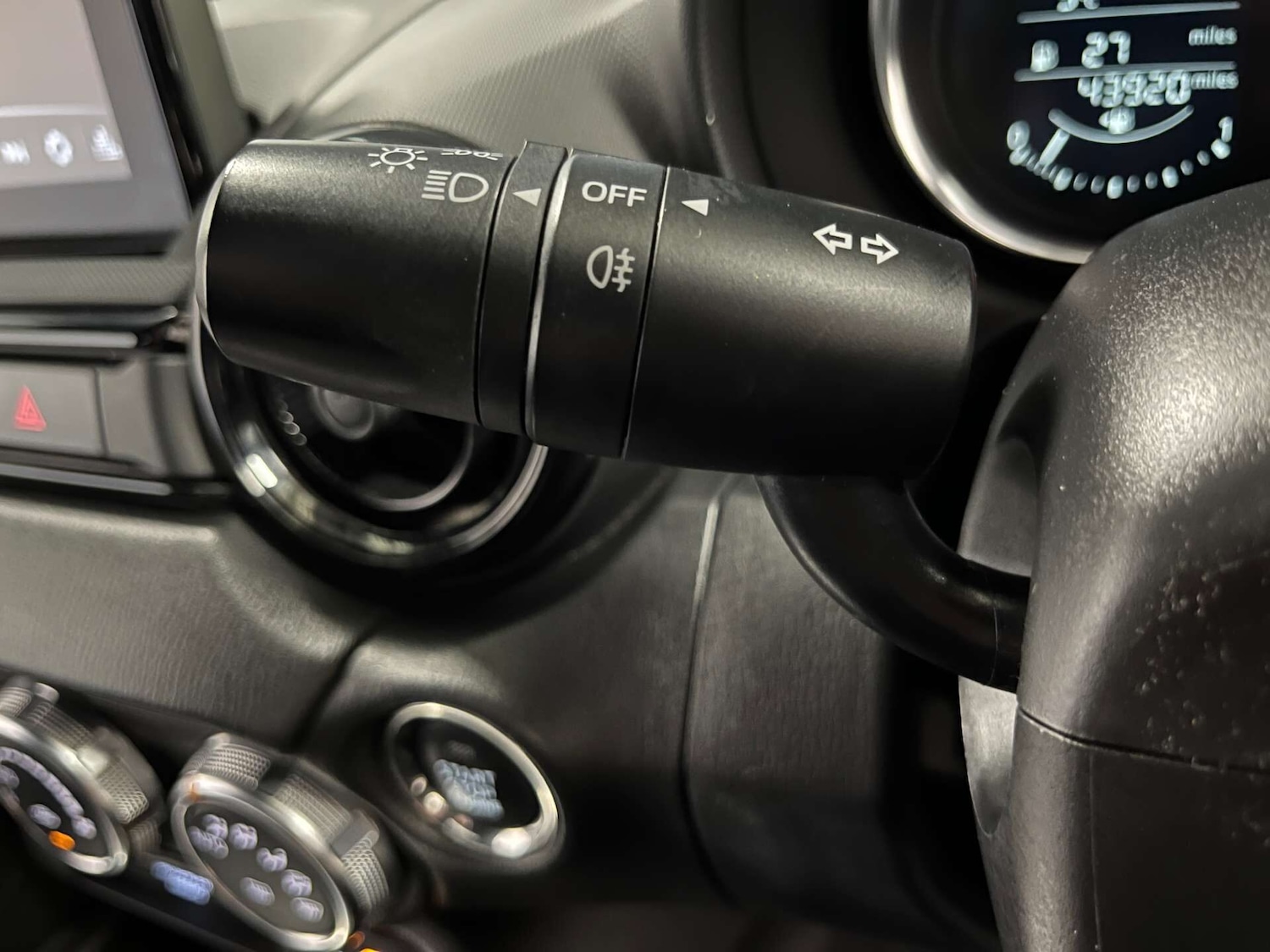 Used Mazda MX-5 2019 for sale - 76531094: Photo 30