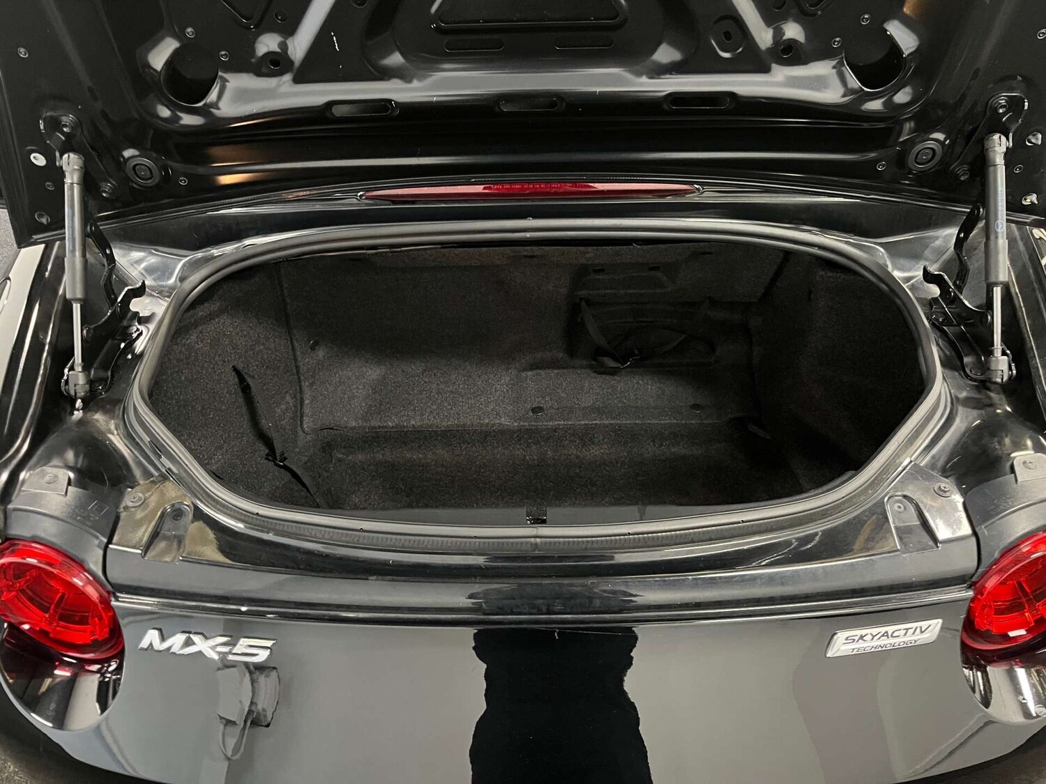 Used Mazda MX-5 2019 for sale - 76531094: Photo 40