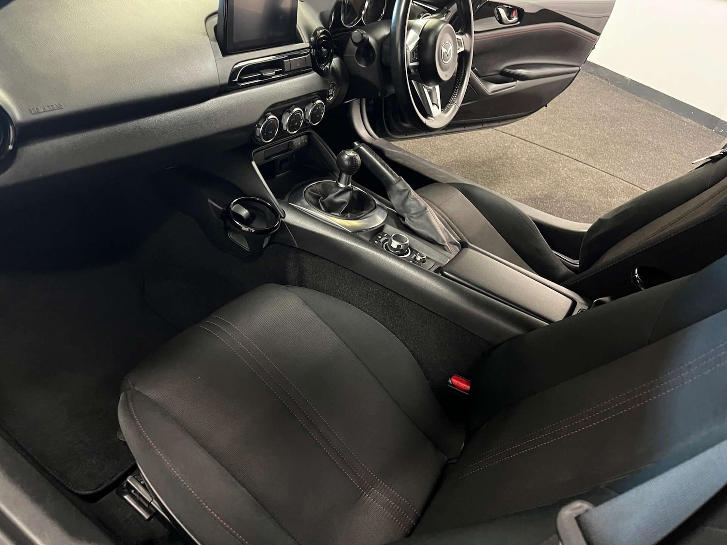 Used Mazda MX-5 2019 for sale - 76531094: Photo 48