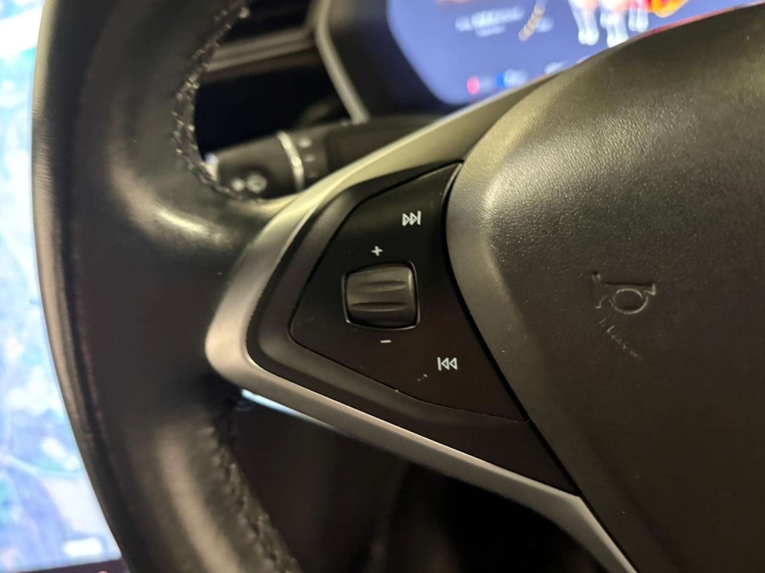 Used Tesla Model S 2017 for sale - 76958645: Photo 18