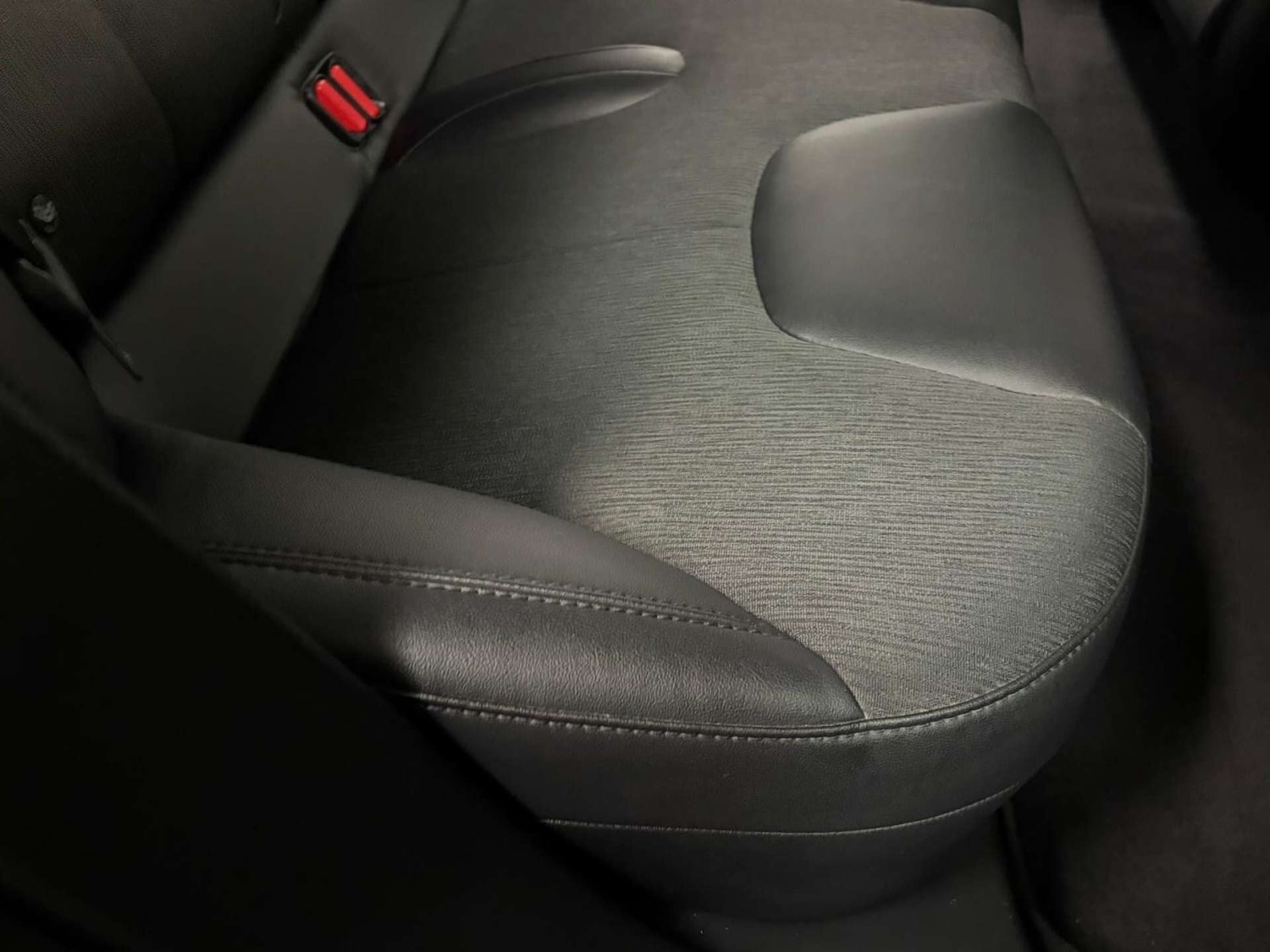 Used Tesla Model S 2017 for sale - 76958645: Photo 32