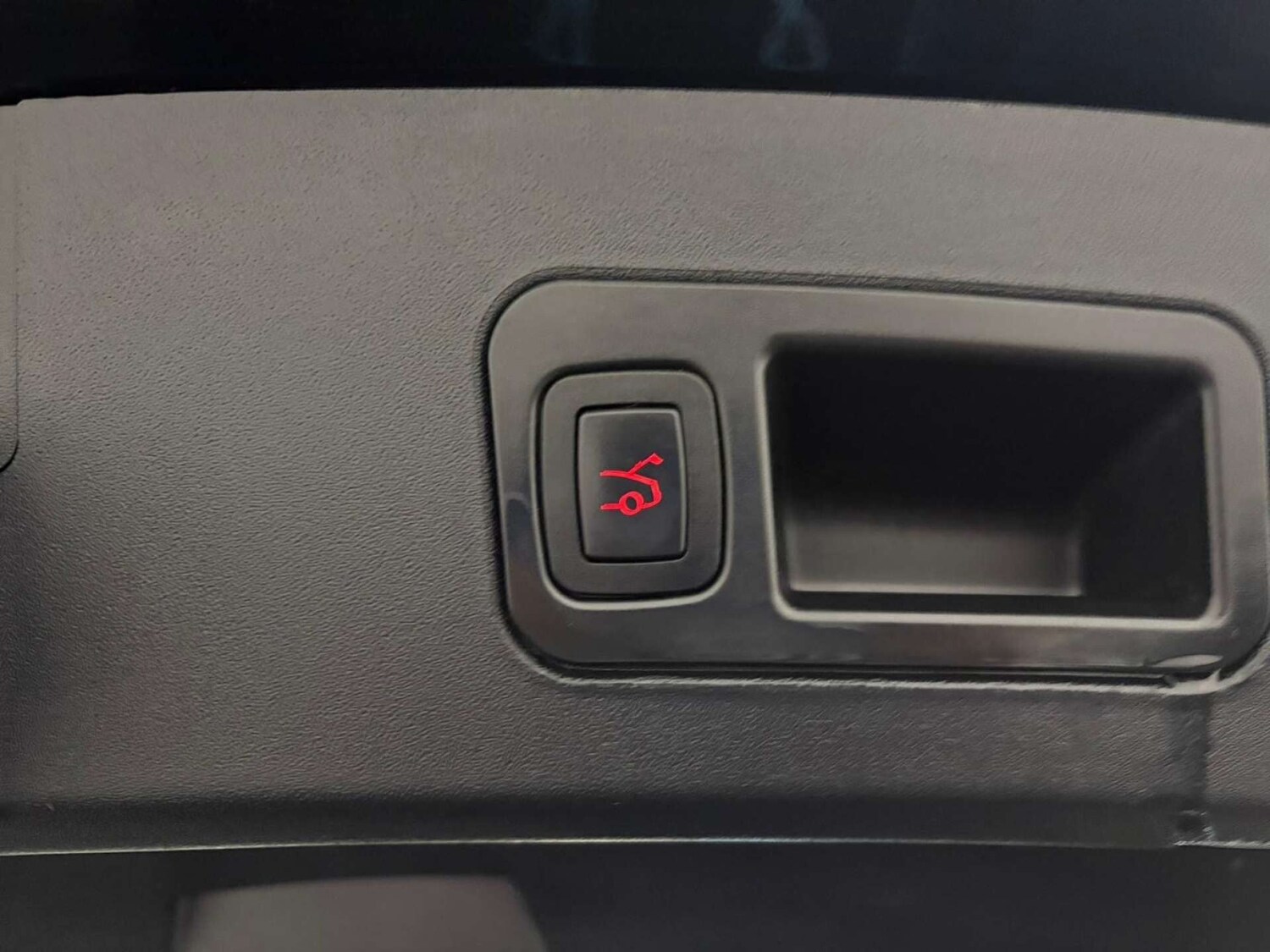 Used Tesla Model S 2017 for sale - 76958645: Photo 36