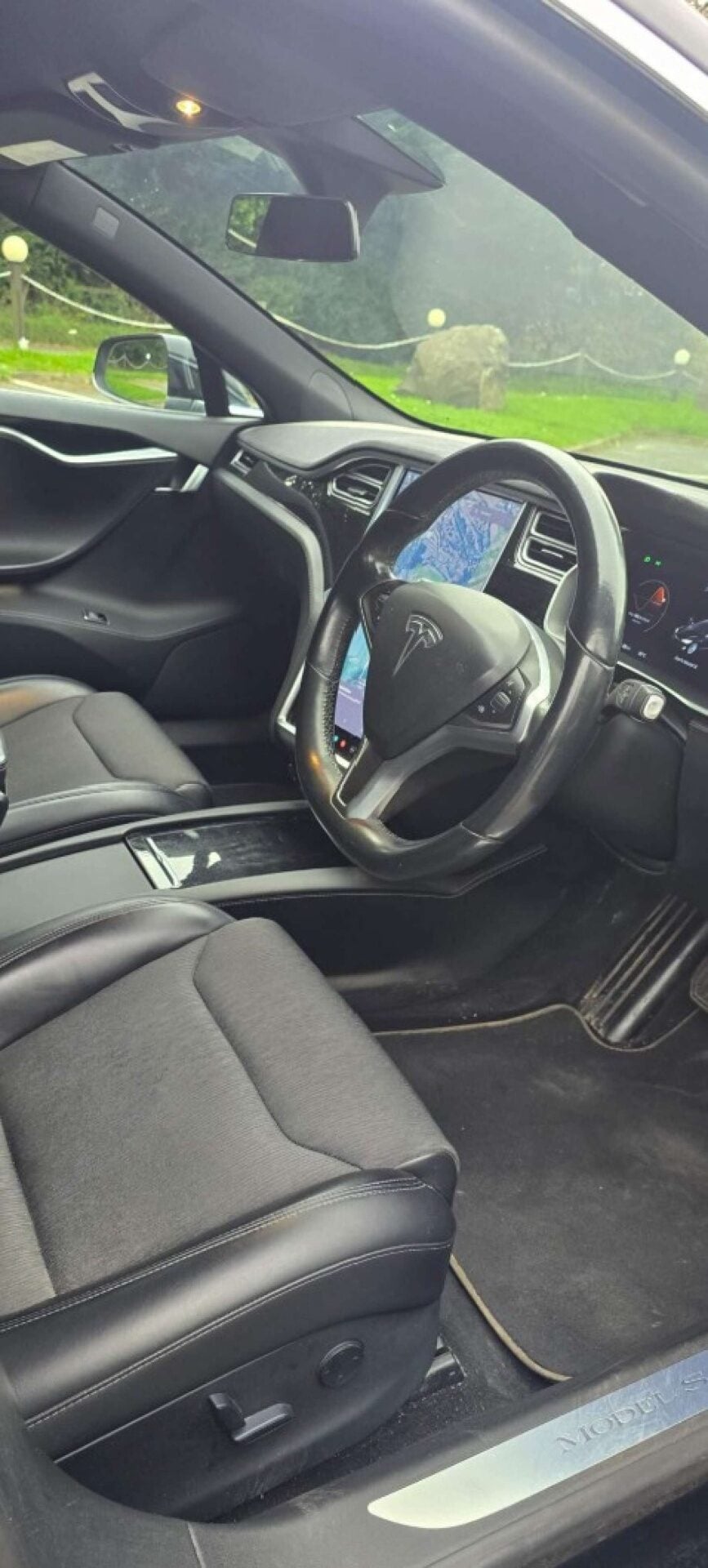 Used Tesla Model S 2017 for sale - 76958645: Photo 5