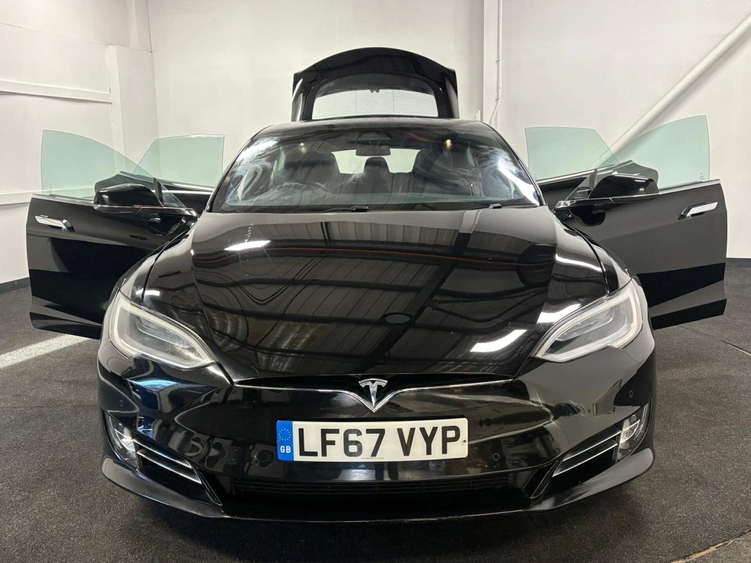 Used Tesla Model S 2017 for sale - 76958645: Photo 8