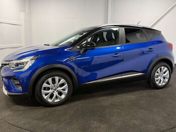 Used Renault Captur 2021 for sale - 77247502: Photo