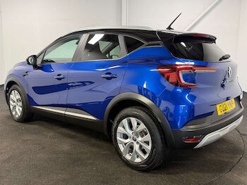 Used Renault Captur 2021 for sale - 77247502: Photo