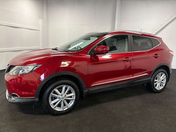 Used Nissan Qashqai 2015 for sale - 77260966: Photo