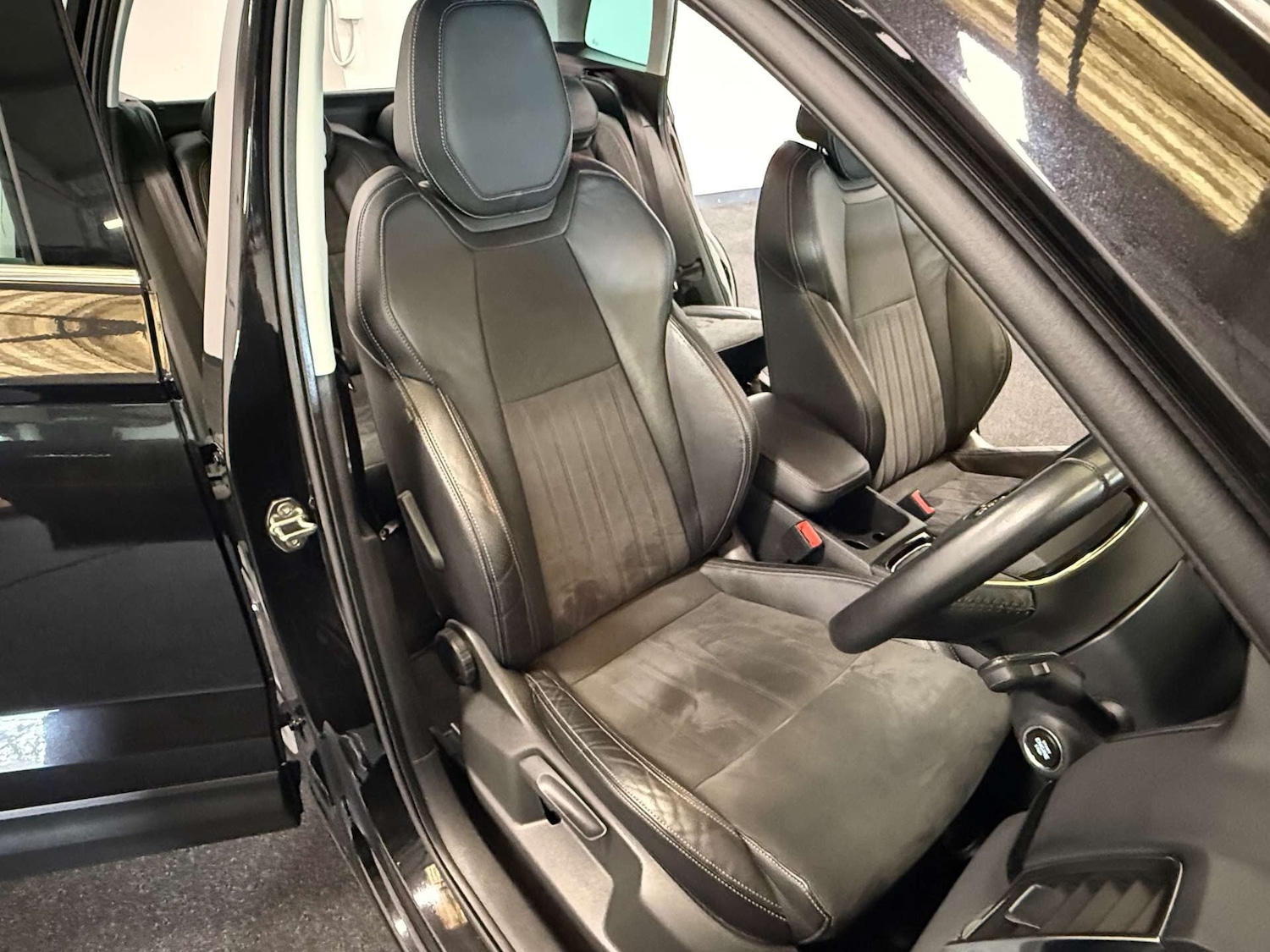 Used Skoda Karoq 2021 for sale - 77989513: Photo 12