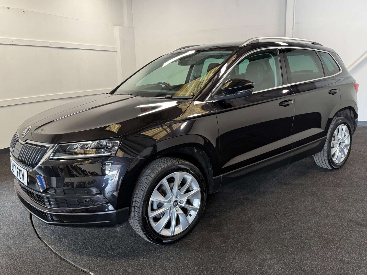 Used Skoda Karoq 2021 for sale - 77989513: Photo 2