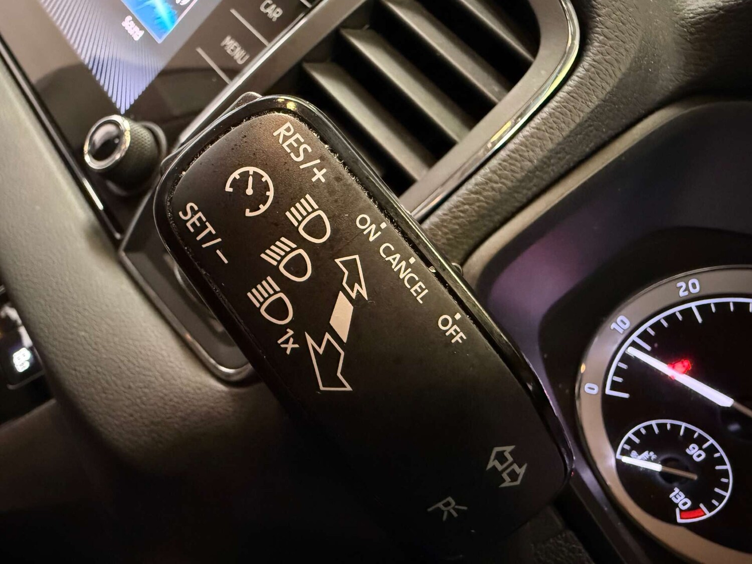 Used Skoda Karoq 2021 for sale - 77989513: Photo 33