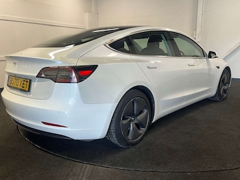 Used Tesla Model 3 2020 for sale - 79430135: Photo