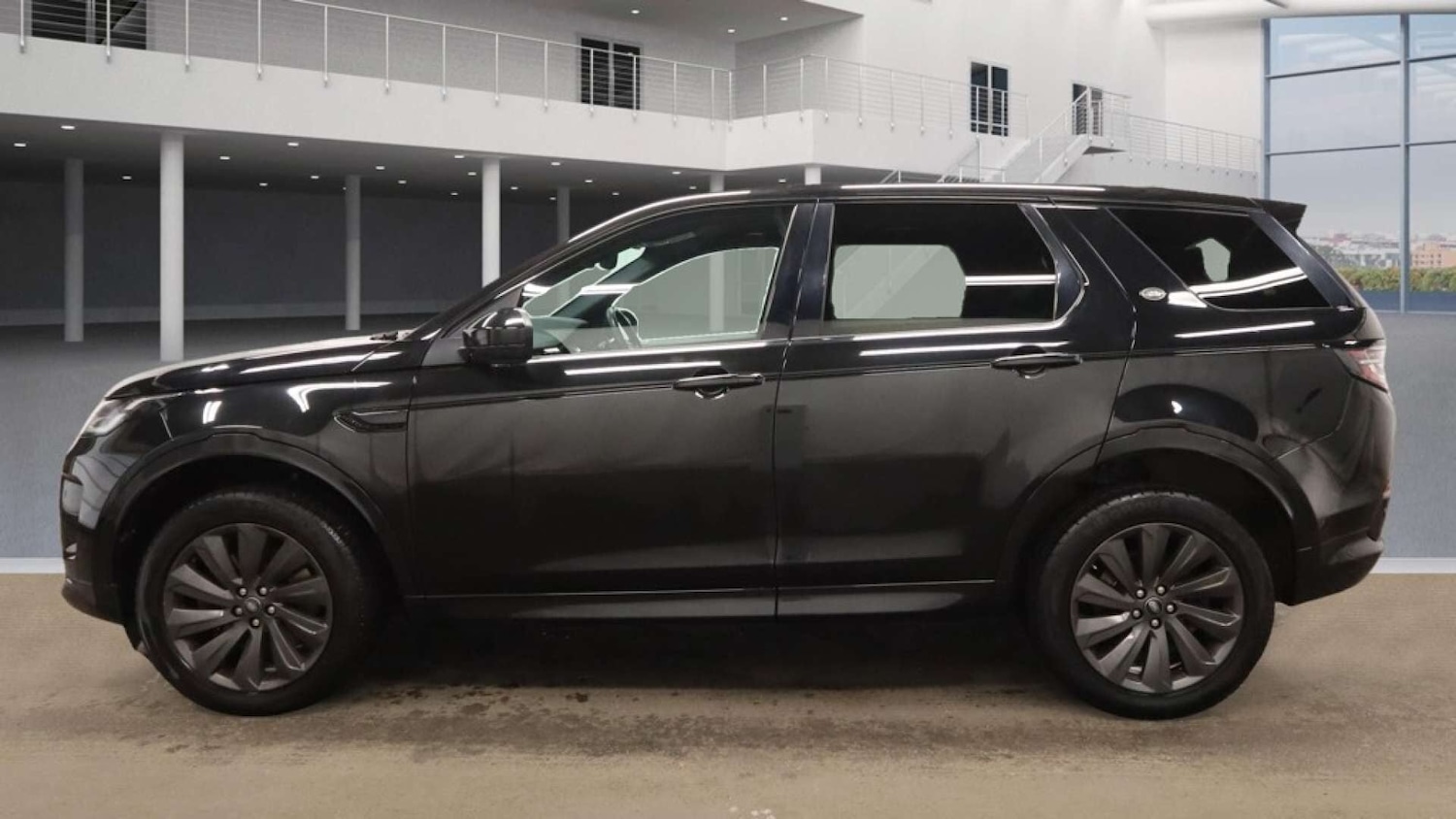 Used Land Rover Discovery Sport 2020 for sale - 77605389: Photo 6