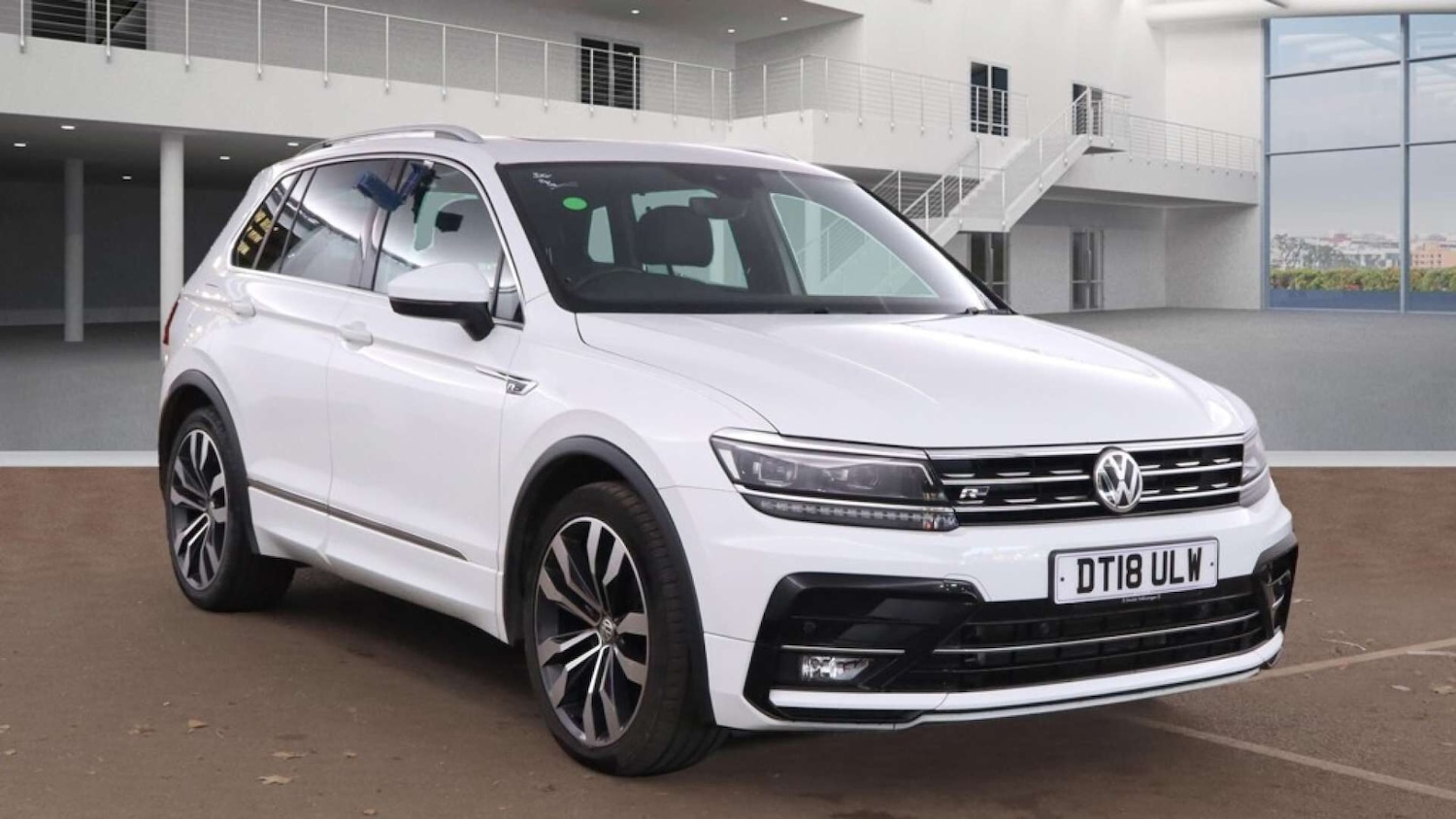 Used Volkswagen Tiguan 2018 for sale - 76412146: Photo 1