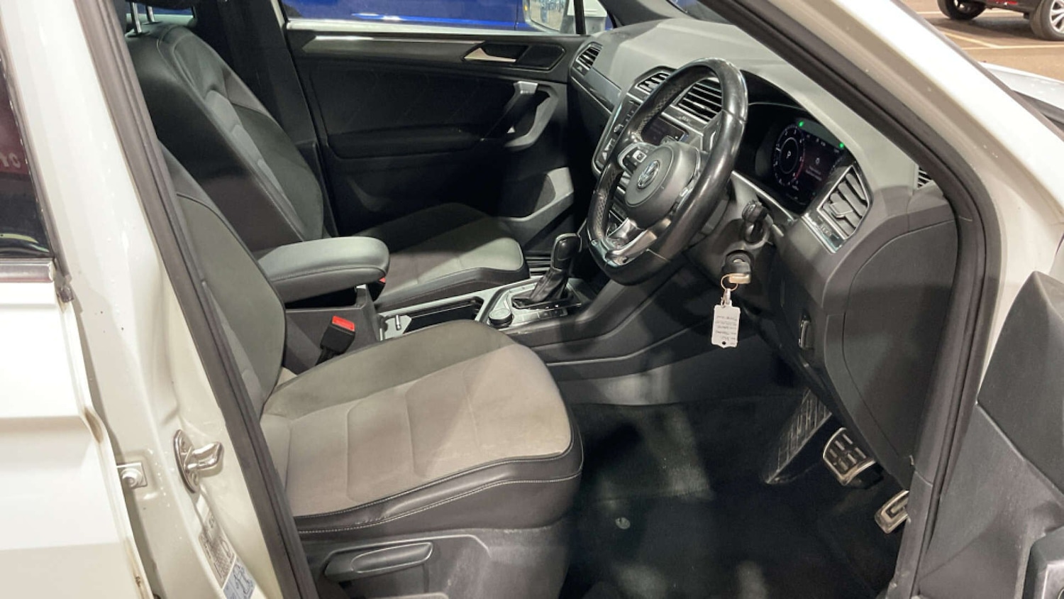 Used Volkswagen Tiguan 2018 for sale - 76412146: Photo 10