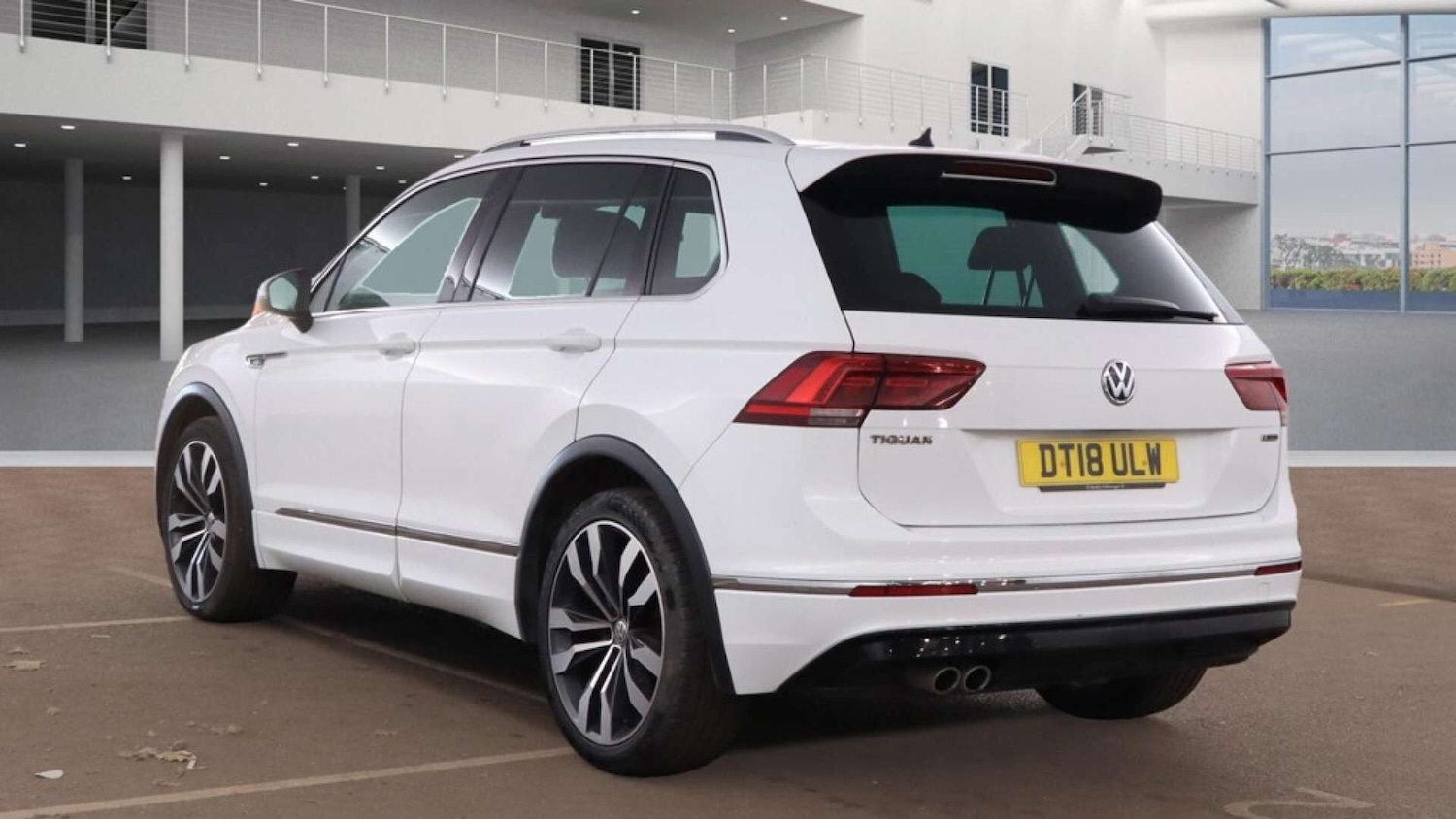 Used Volkswagen Tiguan 2018 for sale - 76412146: Photo 3