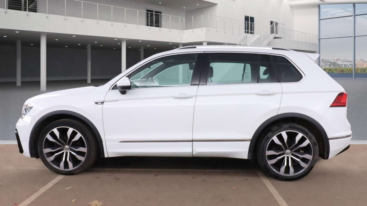 Used Volkswagen Tiguan 2018 for sale - 76412146: Photo 7