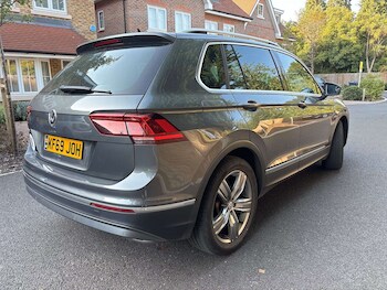 Used Volkswagen Tiguan 2019 for sale - 75628526: Photo