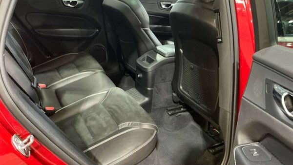 Used Volvo XC60 2018 for sale - 76299170: Photo 11