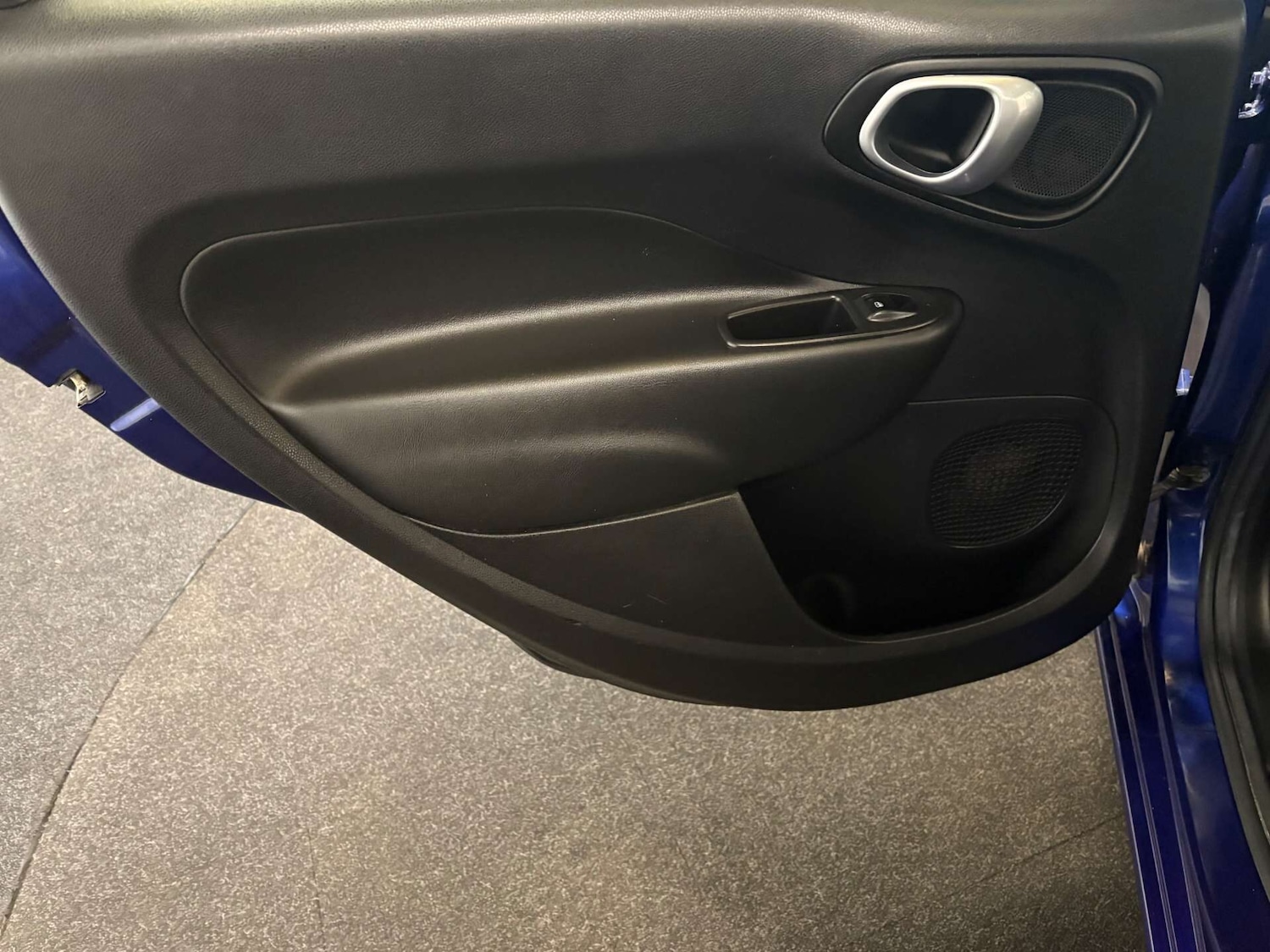 Used Fiat 500L 2016 for sale - 77719084: Photo 39