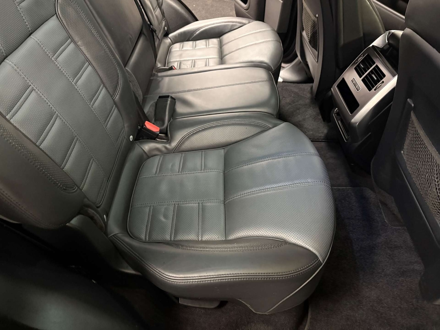 Used Land Rover Range Rover Sport 2015 for sale - 76763302: Photo 29