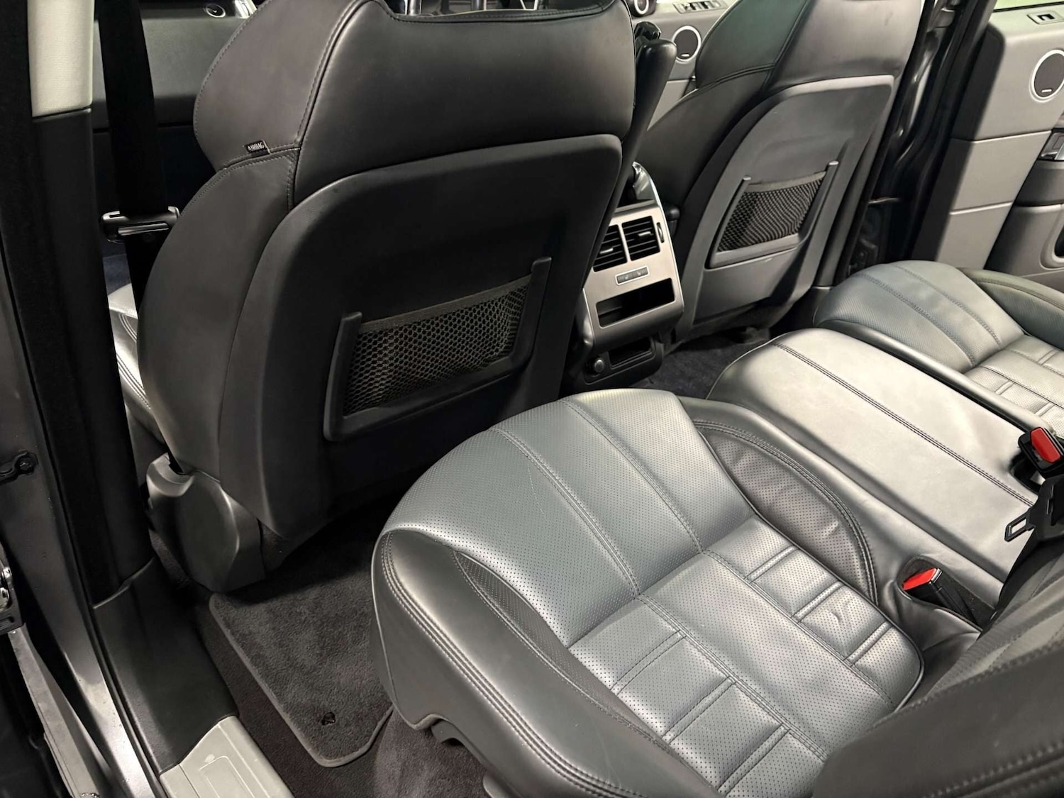 Used Land Rover Range Rover Sport 2015 for sale - 76763302: Photo 42