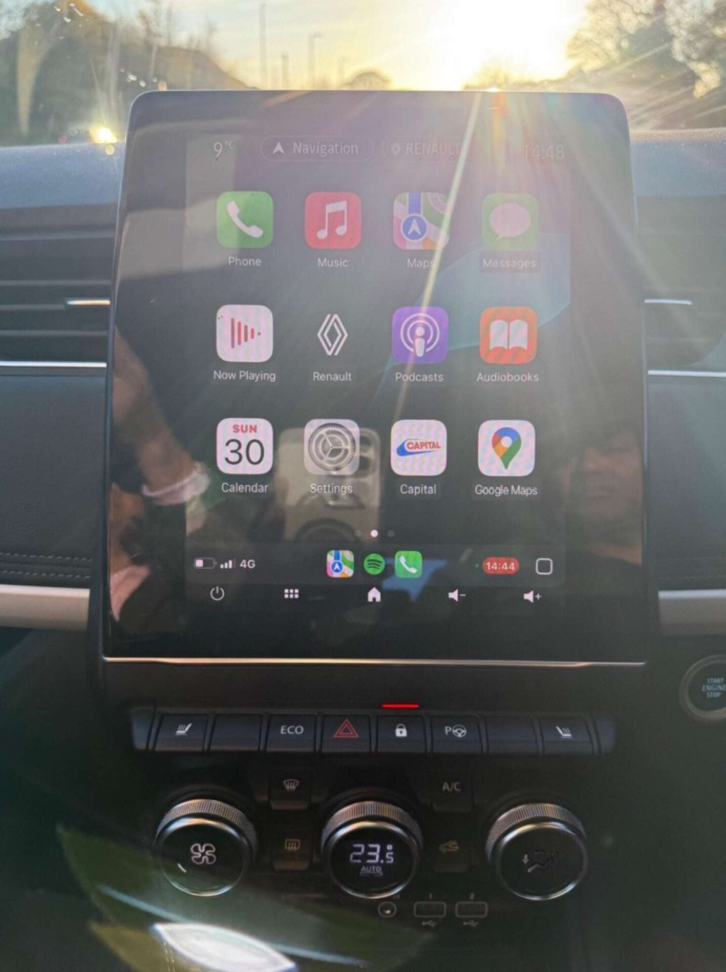 Used Renault Zoe 2023 for sale - 77137099: Photo 2