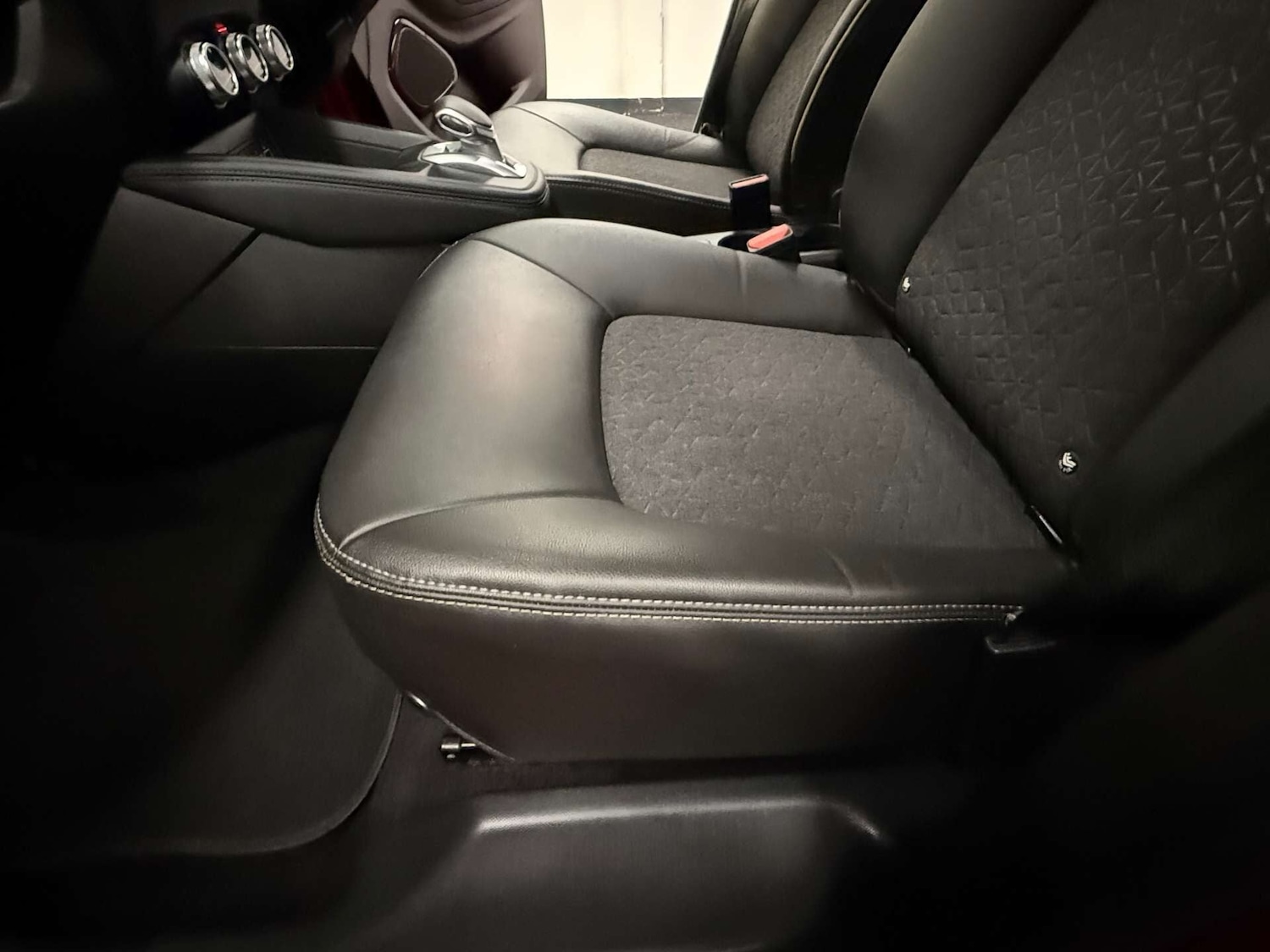 Used Renault Zoe 2023 for sale - 77137099: Photo 37