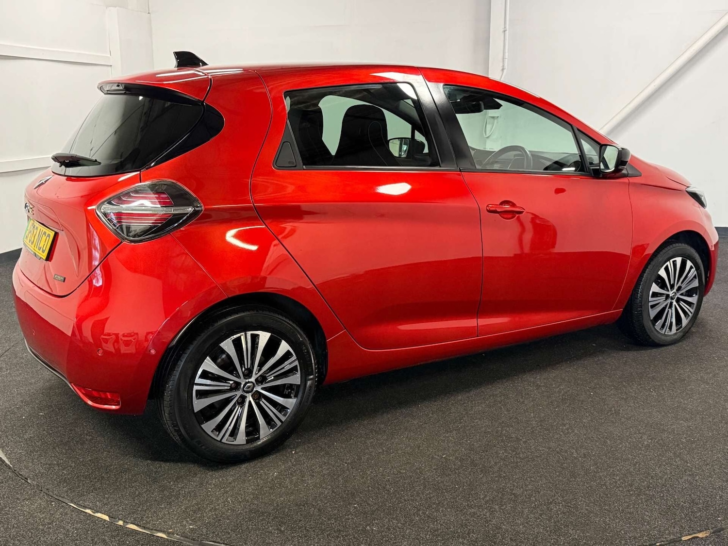 Used Renault Zoe 2023 for sale - 77137099: Photo 5