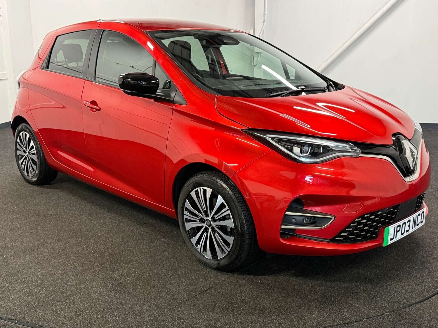 Used Renault Zoe 2023 for sale - 77137099: Photo 6