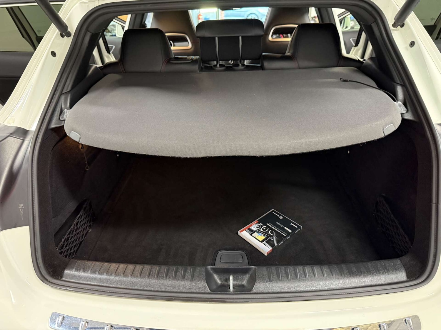 Used Mercedes-Benz GLA 2017 for sale - 76126593: Photo 47