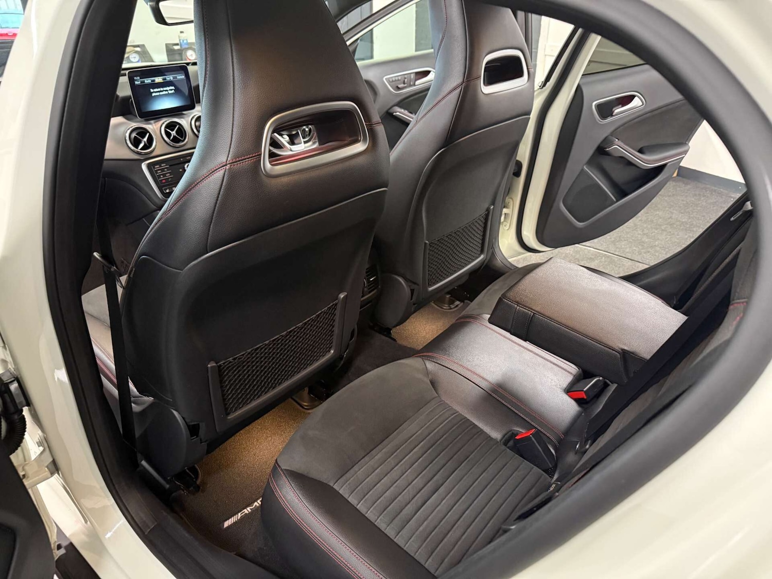 Used Mercedes-Benz GLA 2017 for sale - 76126593: Photo 48