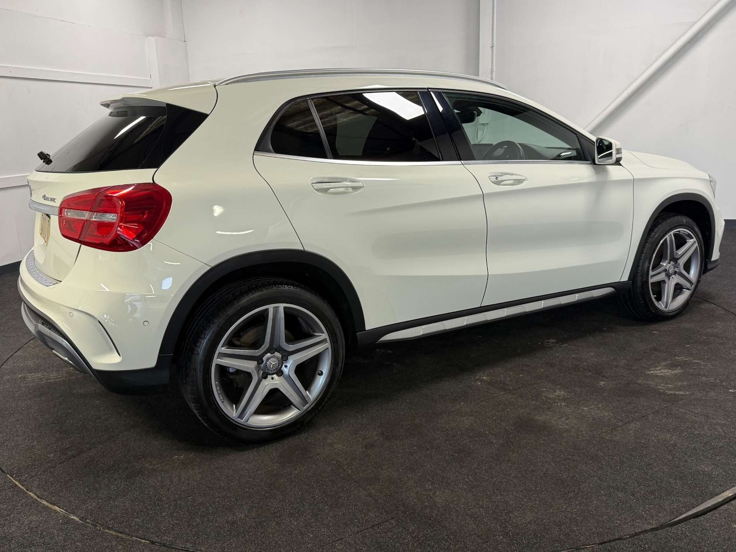 Used Mercedes-Benz GLA 2017 for sale - 76126593: Photo 5