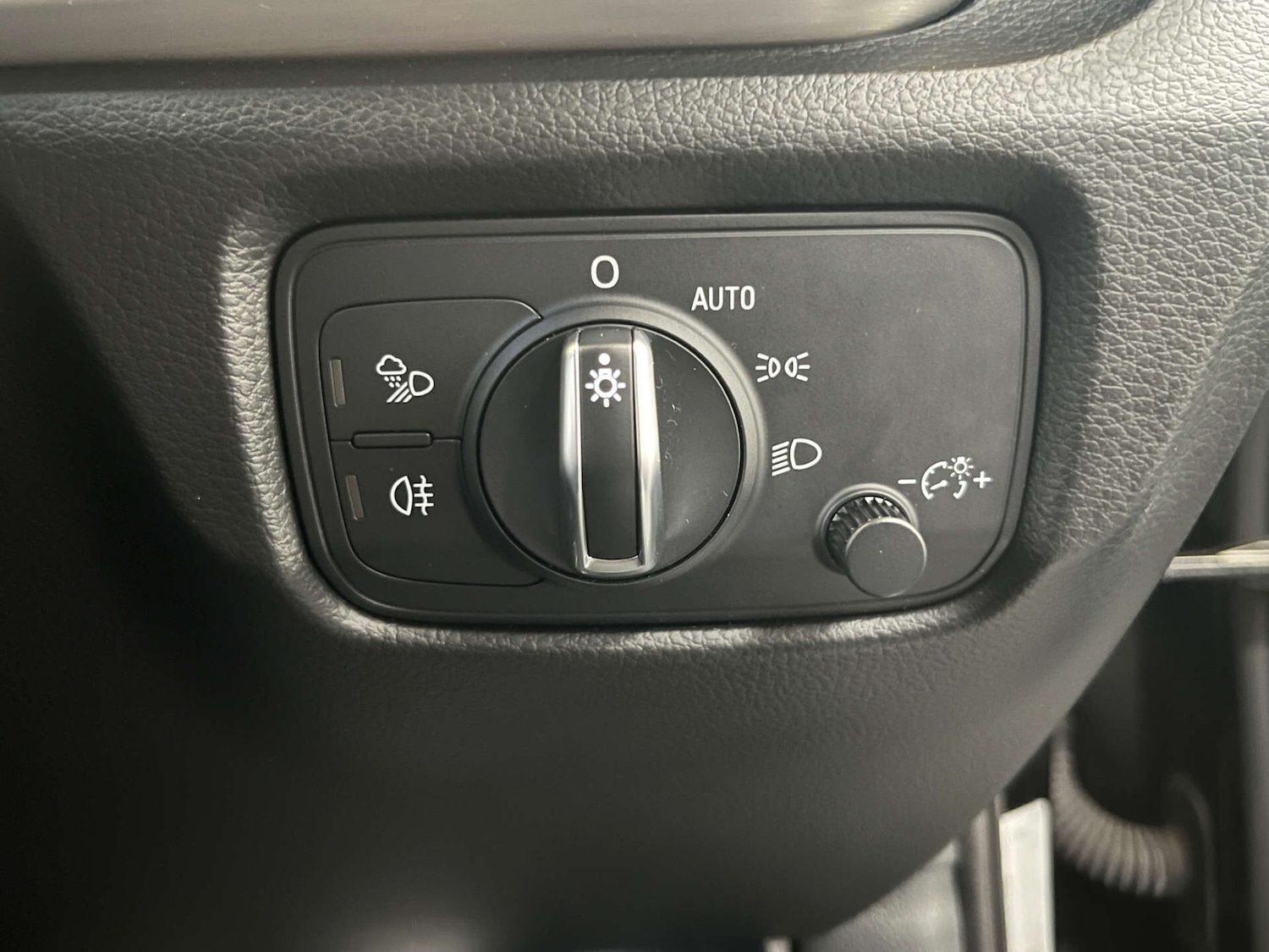 Used Audi A3 2018 for sale - 76185953: Photo 16