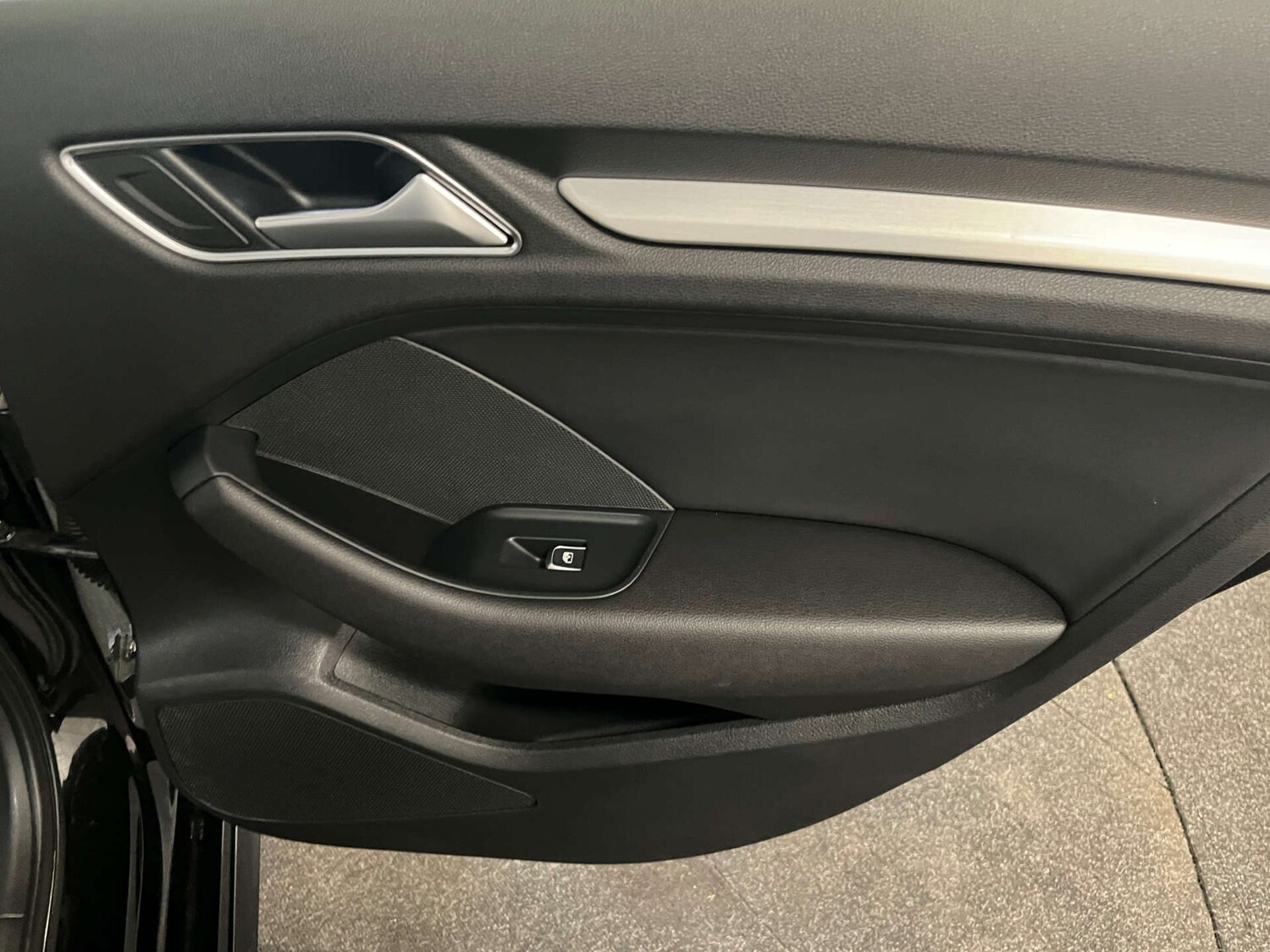 Used Audi A3 2018 for sale - 76185953: Photo 31