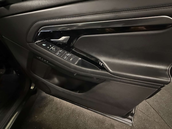 Used Land Rover Range Rover Evoque 2021 for sale - 76232928: Photo 17