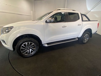 Used Nissan Navara 2020 for sale - 78847987: Photo