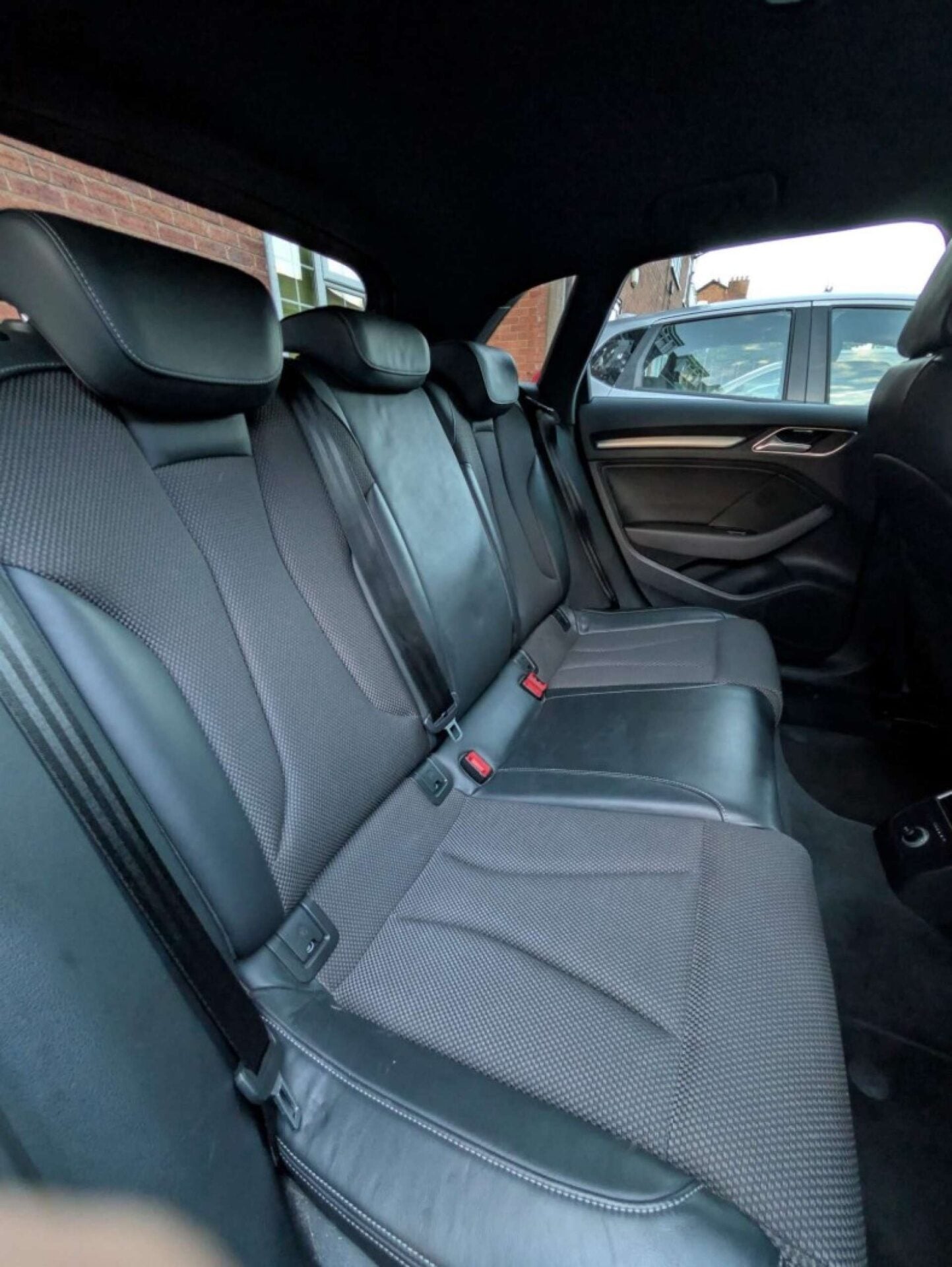 Used Audi A3 2017 for sale - 77077049: Photo 3