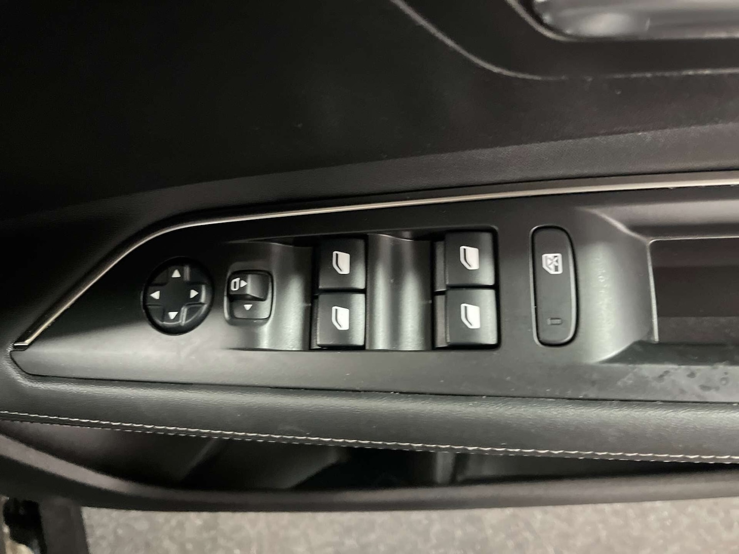 Used Peugeot 3008 2019 for sale - 77591546: Photo 12