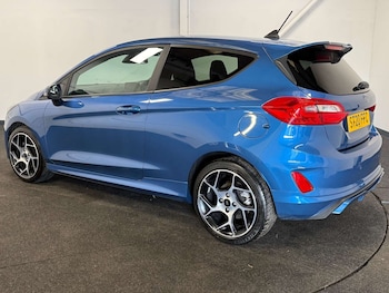 Used Ford Fiesta 2020 for sale - 77247504: Photo