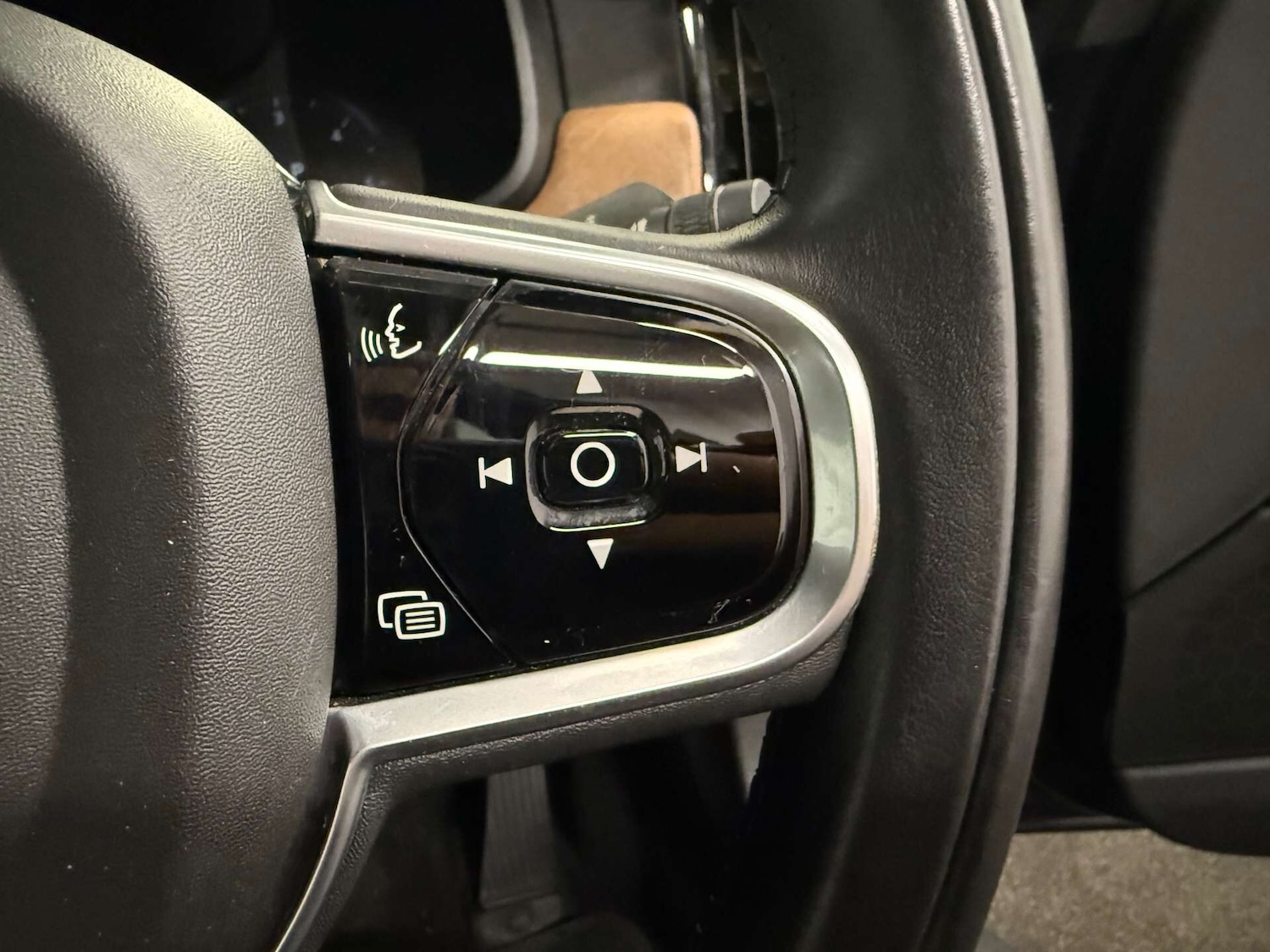 Used Volvo S90 2017 for sale - 76343800: Photo 20